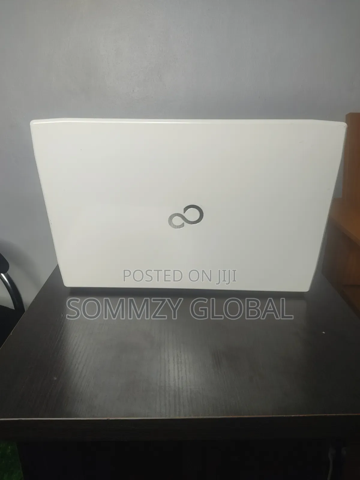 Laptop Fujitsu 6GB Intel Pentium HDD 500GB