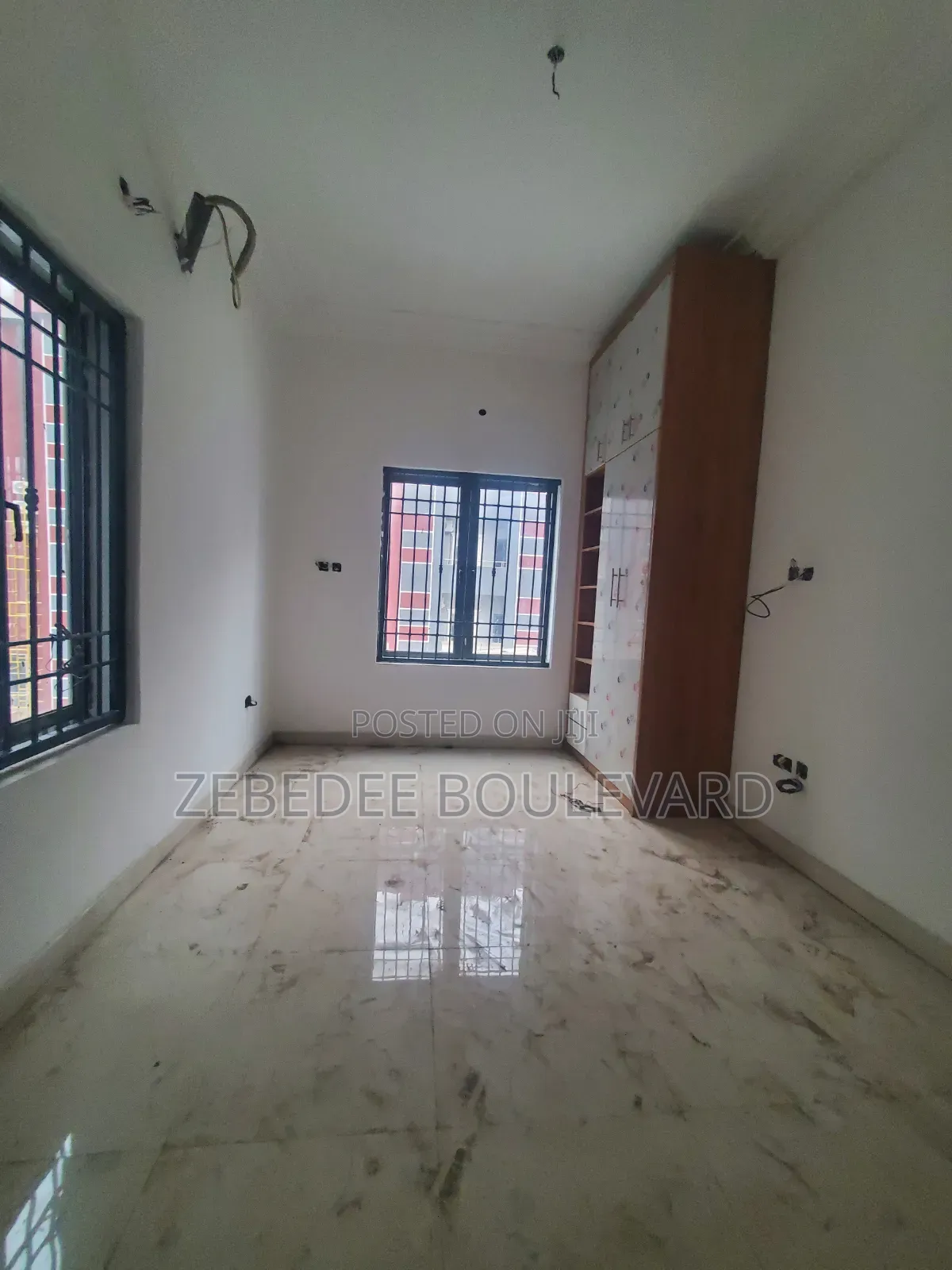 2bedroom Office Complex