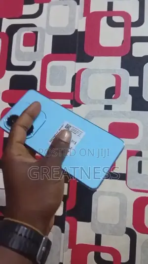 Tecno Spark 20 256 GB Blue