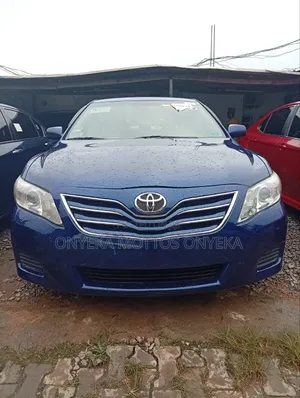 Toyota Camry LE 4dr Sedan (2.5L 4cyl 6A) 2011 Blue