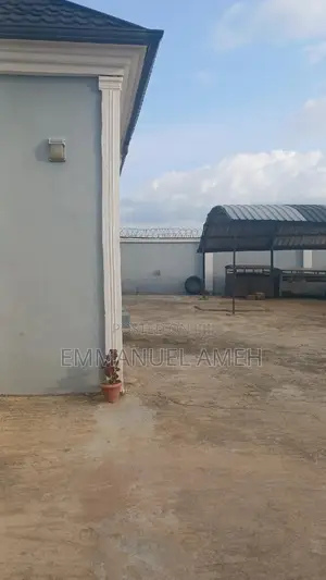 Furnished 3bdrm Bungalow in Ushafa for rent