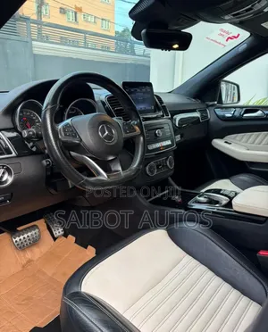 Mercedes-Benz GLE-Class 2019 Blue