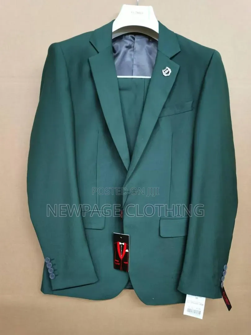 Designer Men's Suit – Premium Tailored Fit