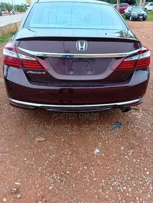 Honda Accord EX 4dr Sedan FWD (2.4L 4cyl 2A) 2017 Maroon