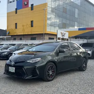 Toyota Camry 2015 Green