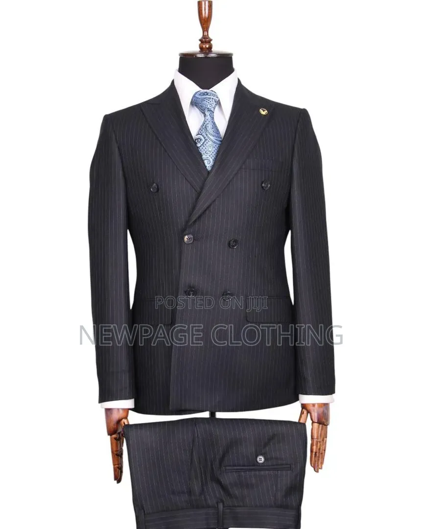 Sharp Tailored Men's Suit – Class Meets Comfort
