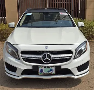 Mercedes-Benz GLA 250 2016 White