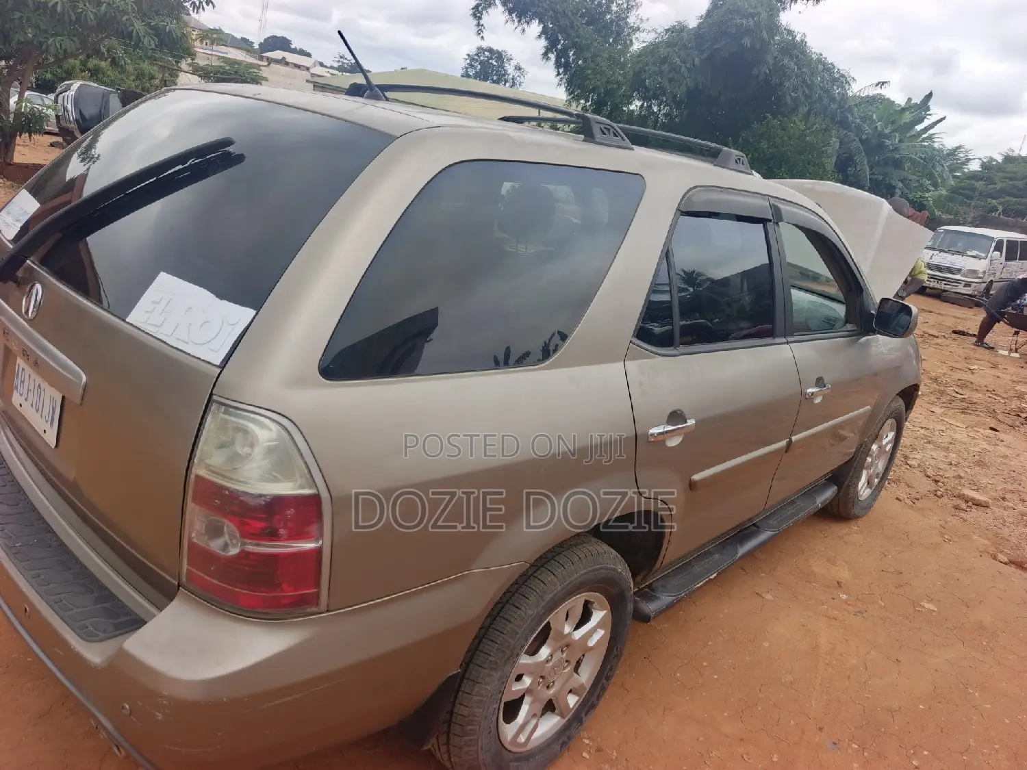 Acura MDX 2004 Gold
