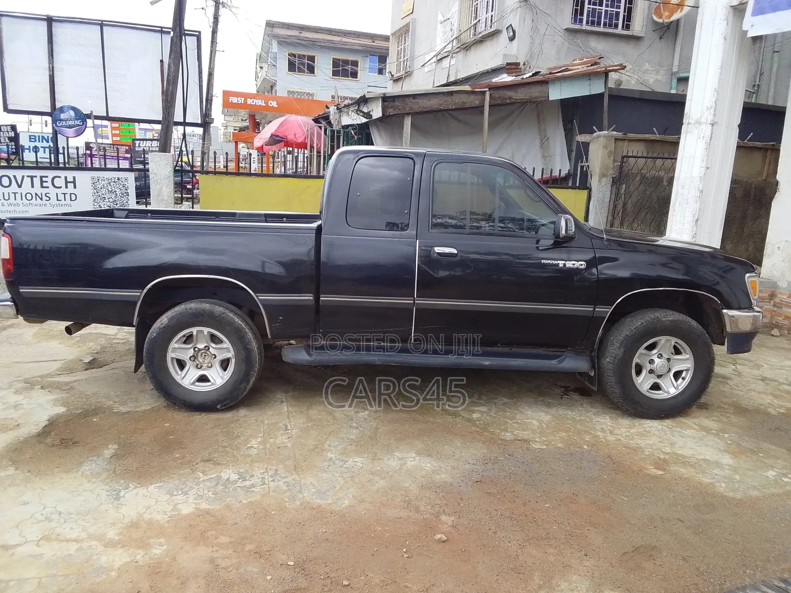 Toyota T100 1996 Black