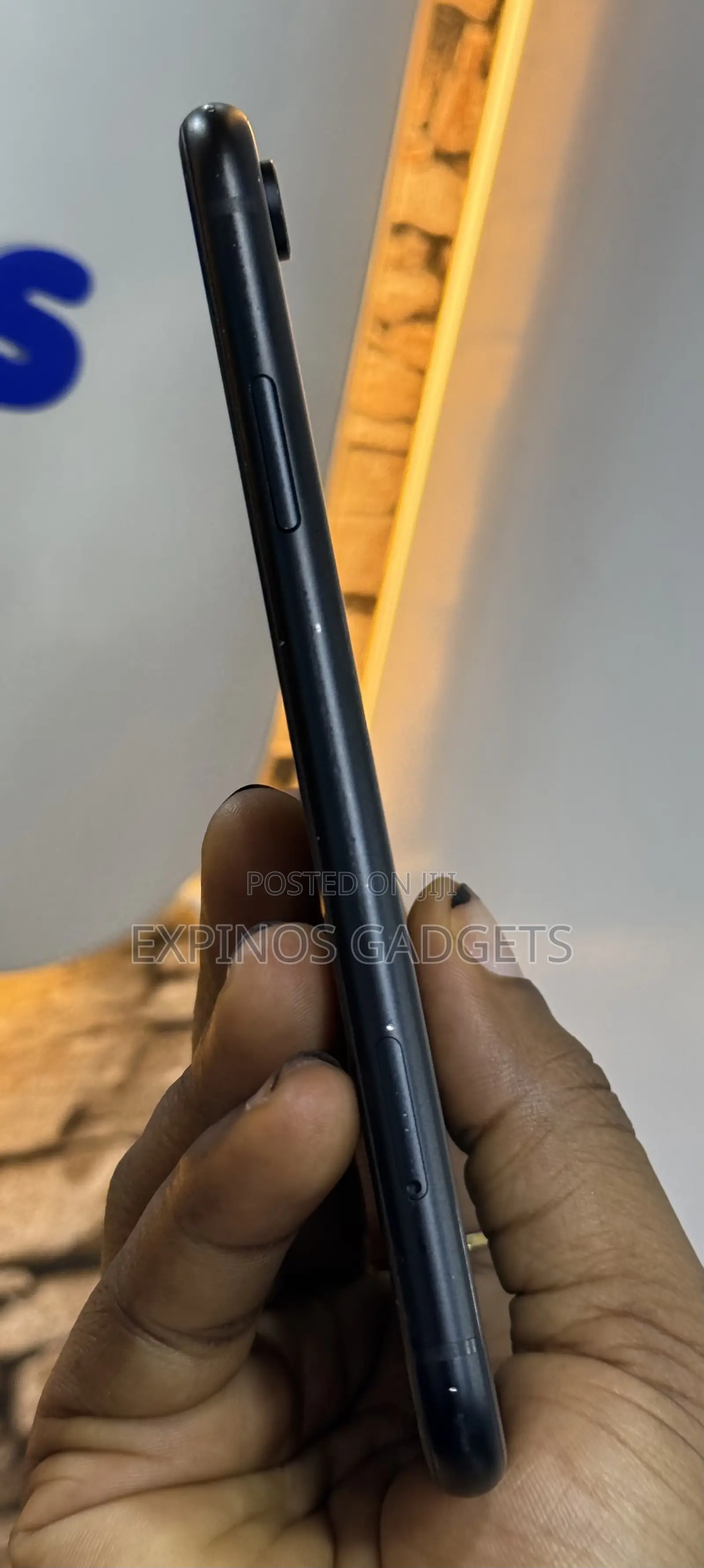 Apple iPhone XR 64 GB Black