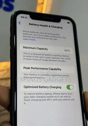 Apple iPhone XR 64 GB Black
