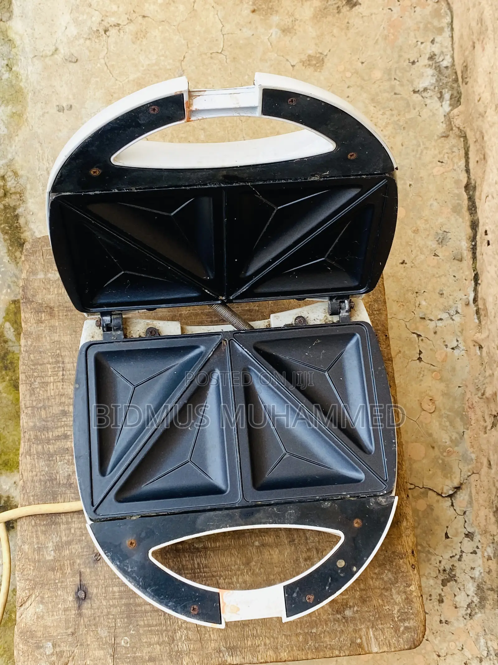 Toaster Machine