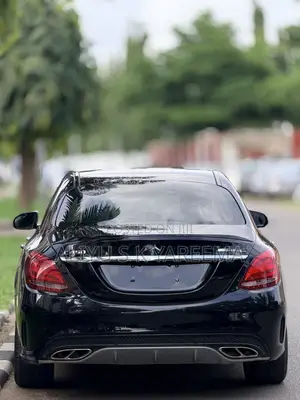 Mercedes-Benz C450 2016 Black
