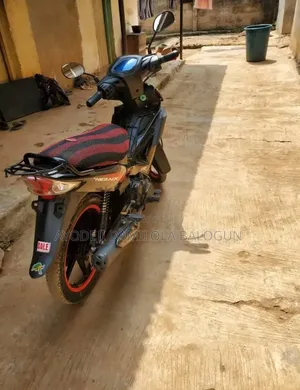 TVS Neo NX 2023 Black