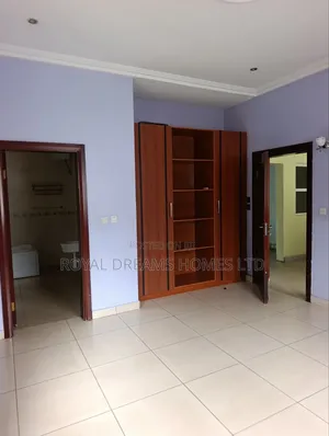 4bdrm Duplex in Maitama for rent