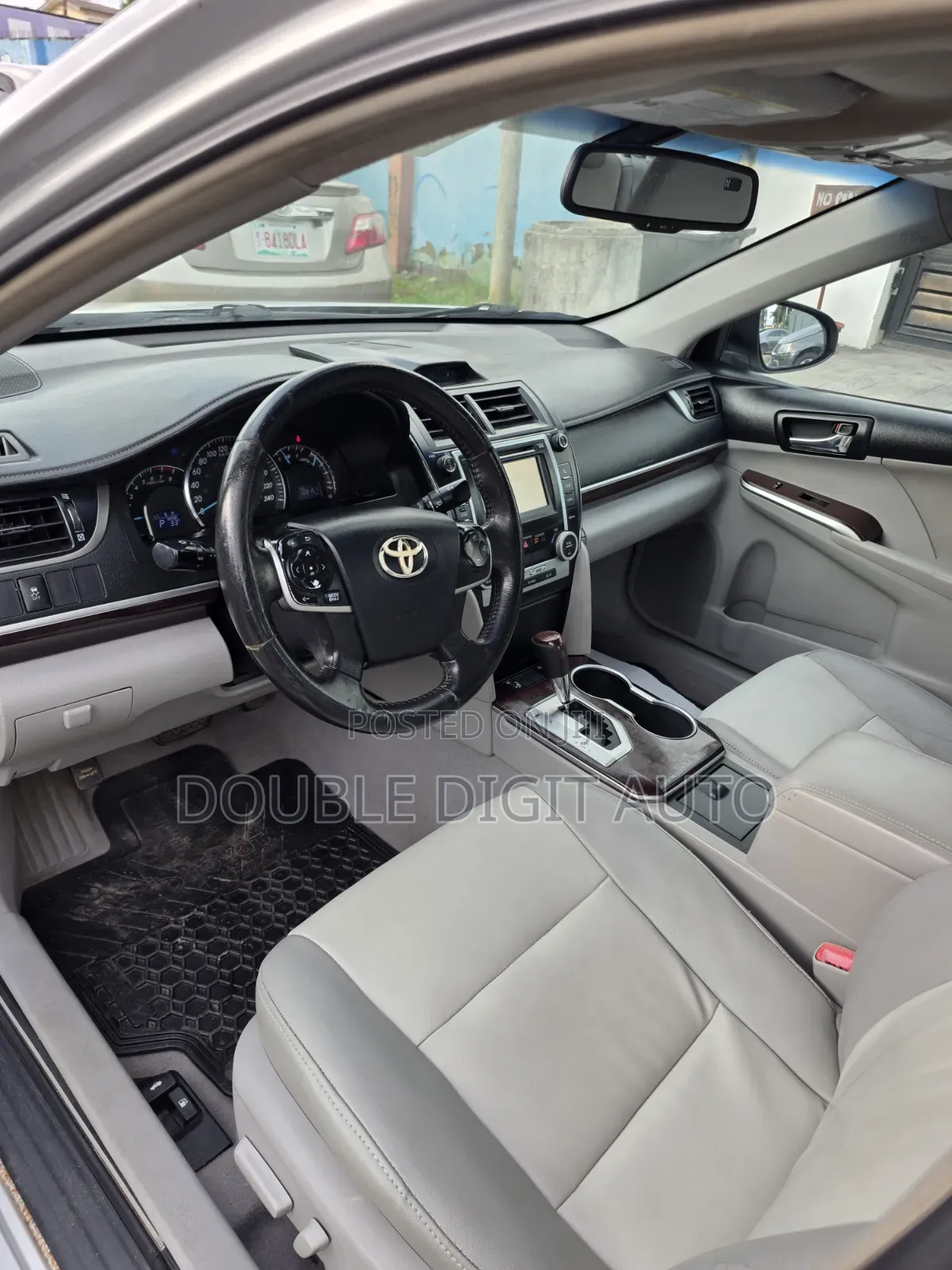 Toyota Camry 2013 Silver