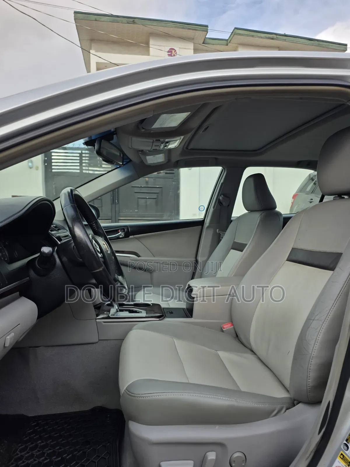 Toyota Camry 2013 Silver