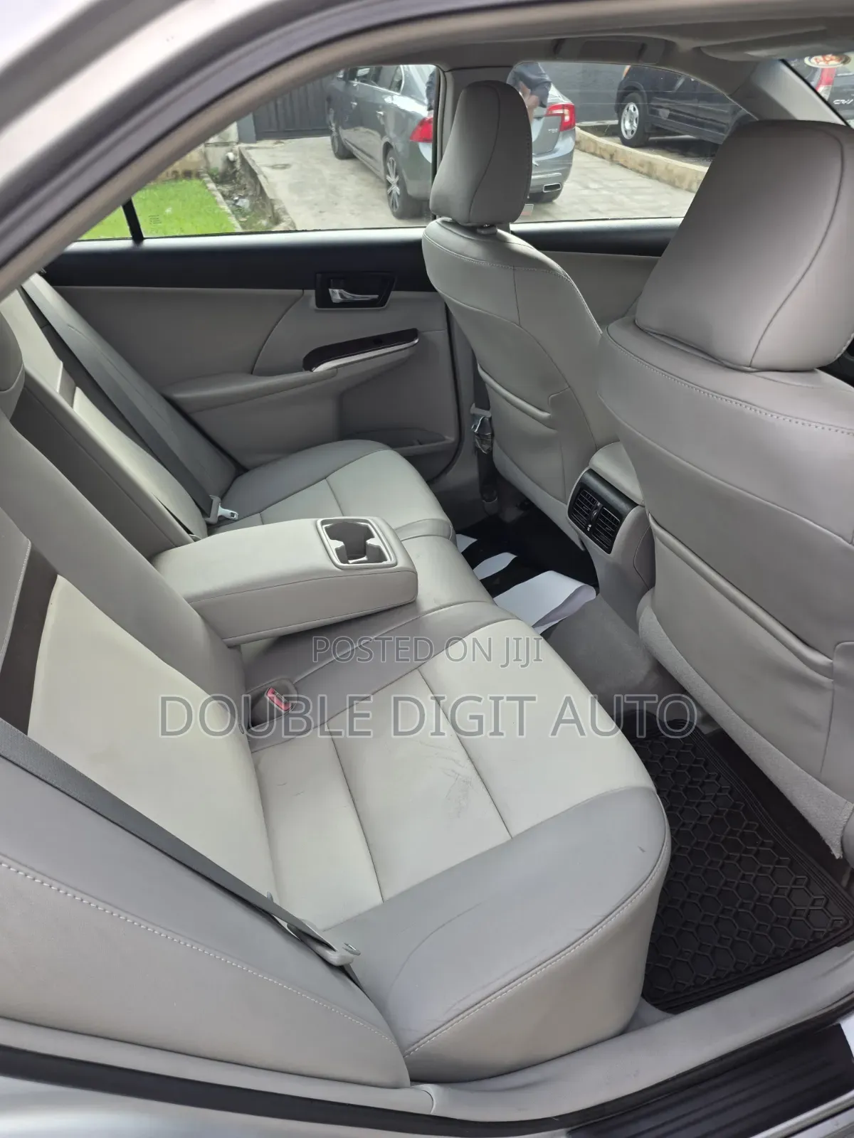 Toyota Camry 2013 Silver