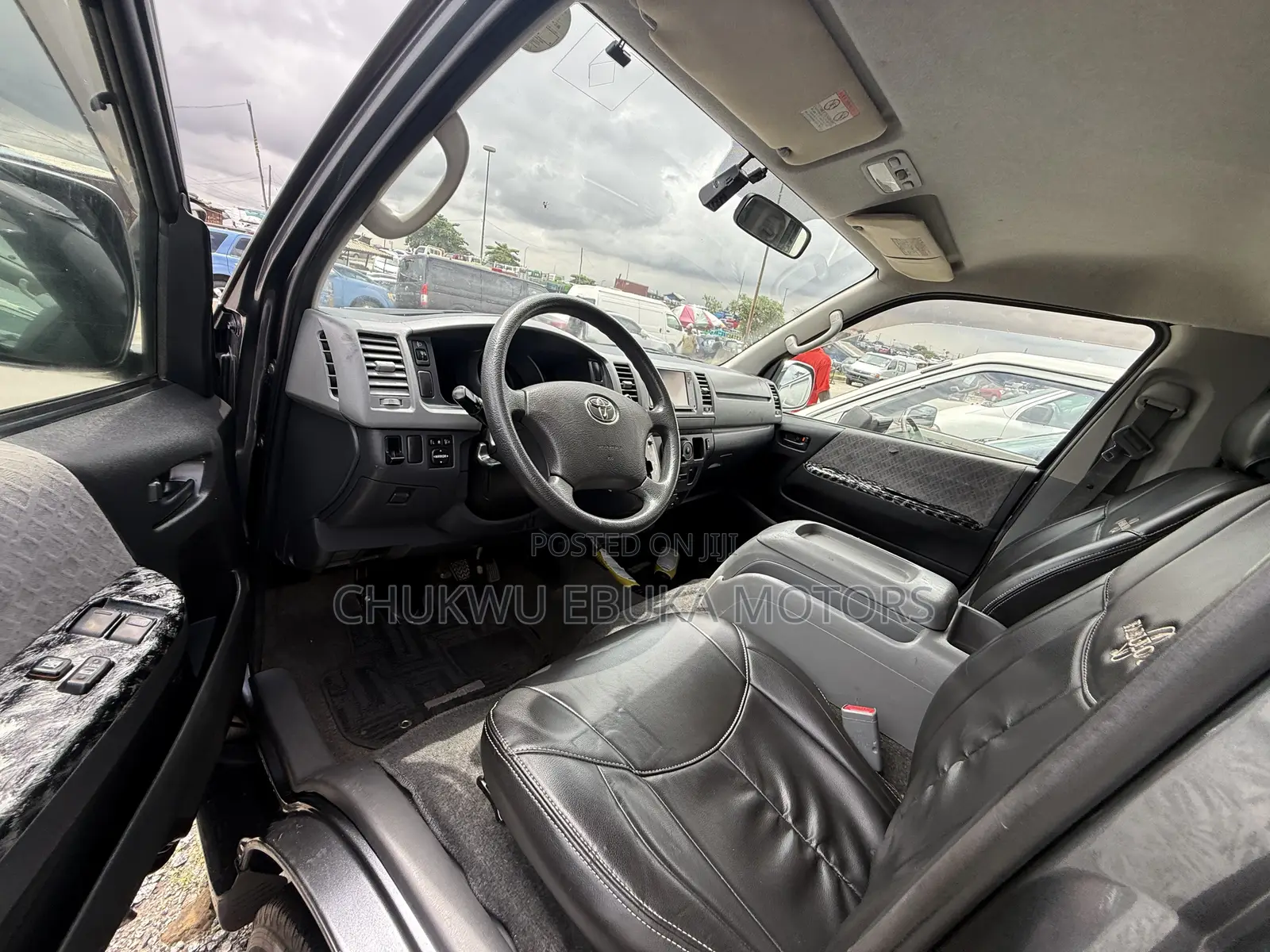 Toyota HiAce 2012 Grey