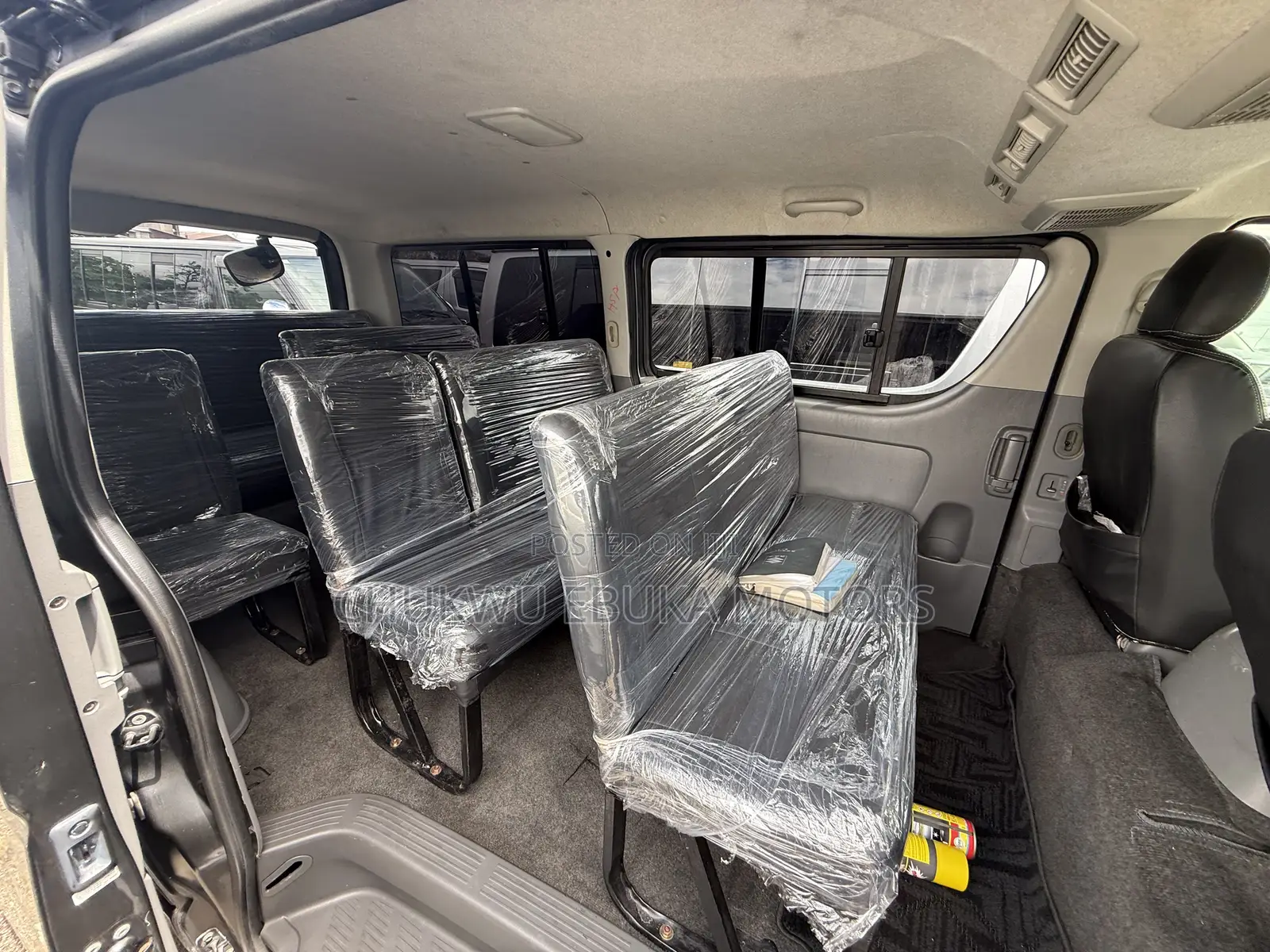 Toyota HiAce 2012 Grey
