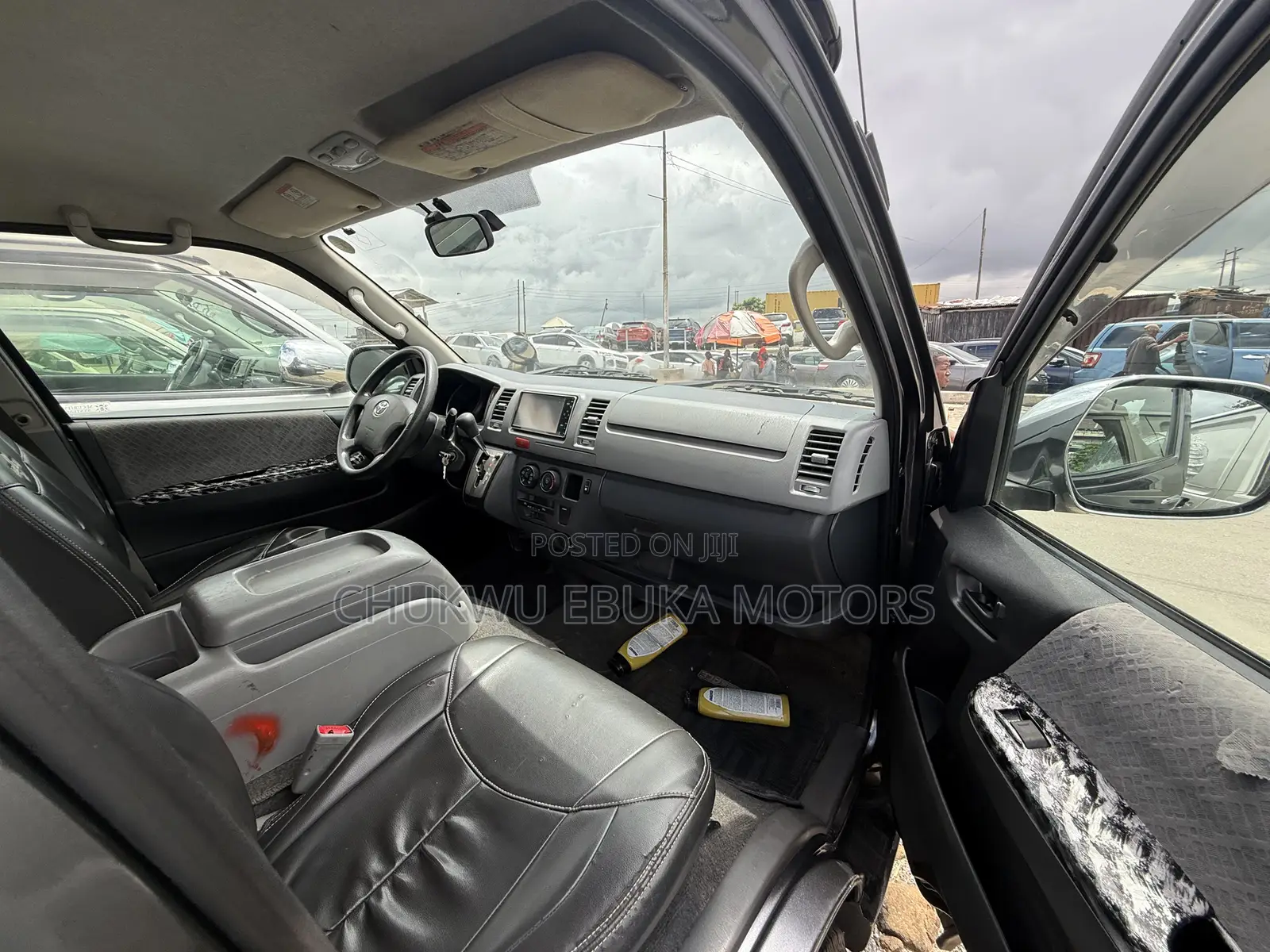 Toyota HiAce 2012 Grey
