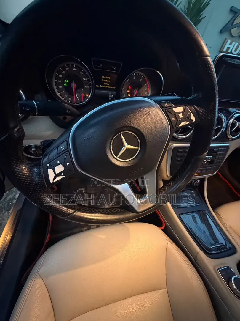 Mercedes-Benz C-Class 2014 Silver
