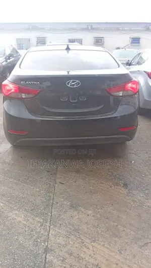 Hyundai Elantra 2012 Black