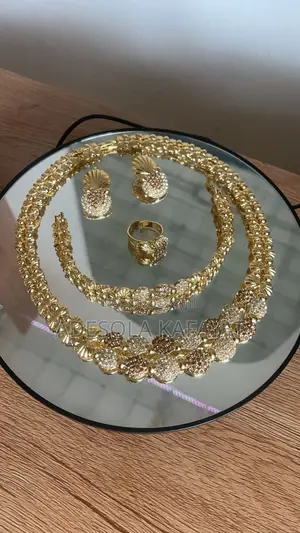 Haryinkeh Jewels
