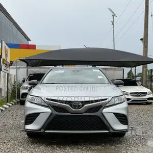 Toyota Camry XSE (2.5L 4cyl 8A) 2019 Silver