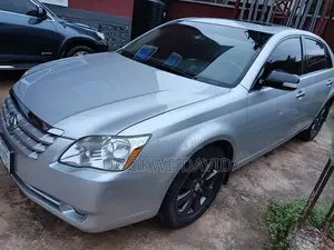 Toyota Avalon 2009 Silver