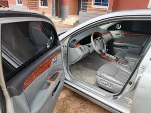 Toyota Avalon 2009 Silver