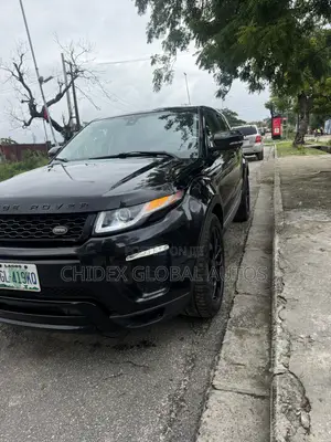 Land Rover Range Rover Evoque Pure Plus AWD 2013 Black