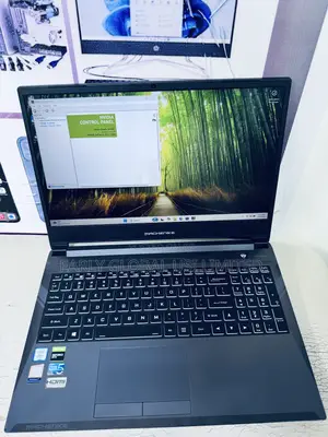 Laptop Hasee E570 16GB Intel Core i7 SSD 512GB