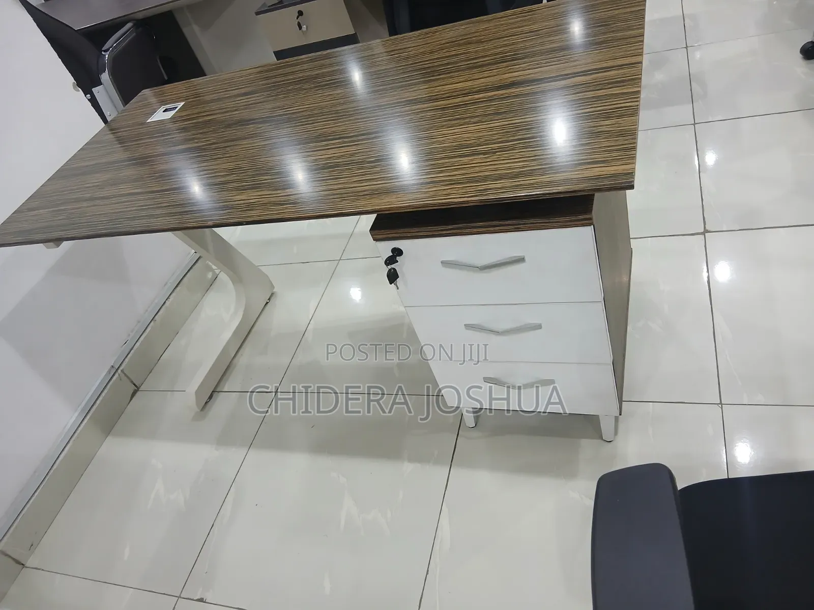 Office Table 1.4 Meter Table