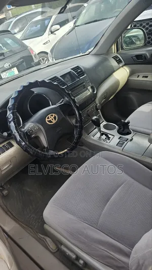 Toyota Highlander 2009 Gray