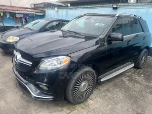 Mercedes-Benz M Class 2013 Black