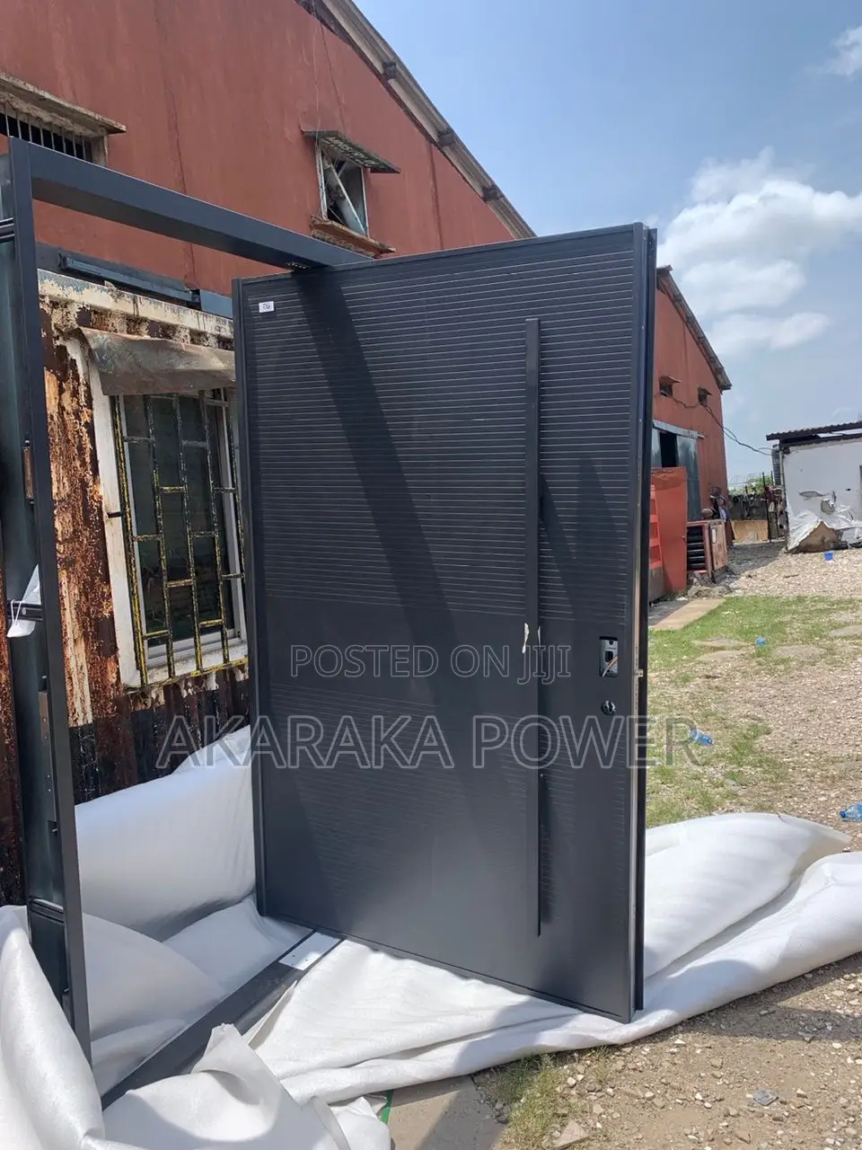 High Quality Turkey Pivot Door