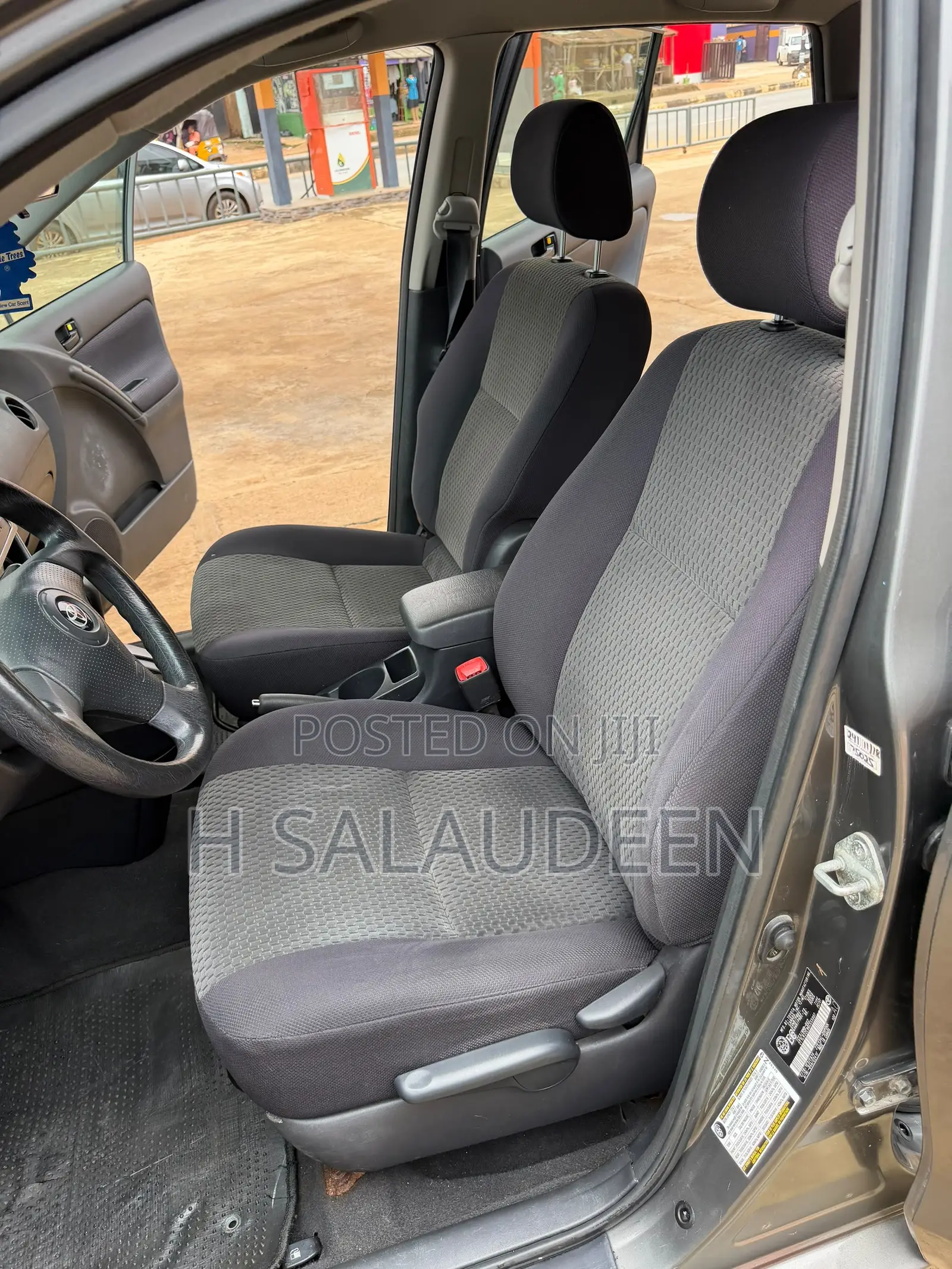 Toyota Matrix 2006 Gray