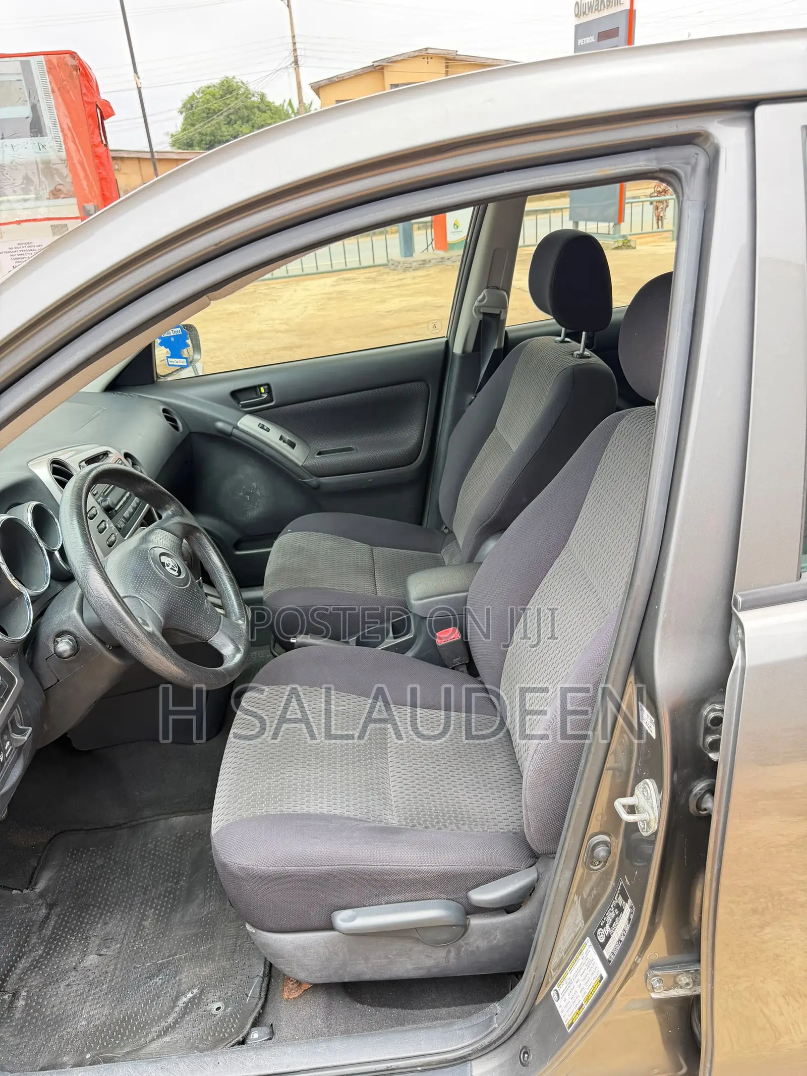 Toyota Matrix 2006 Gray