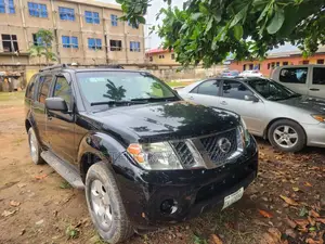 Nissan Pathfinder 2007 Black