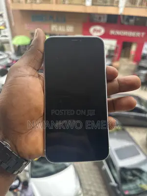 Apple iPhone XR 128 GB White