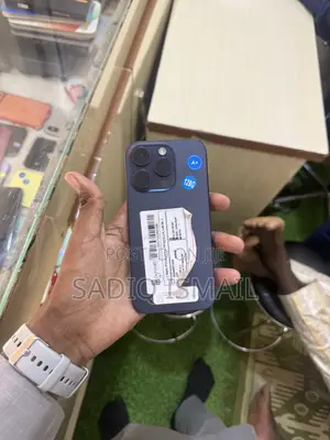 Apple iPhone 15 Pro 256 GB Blue