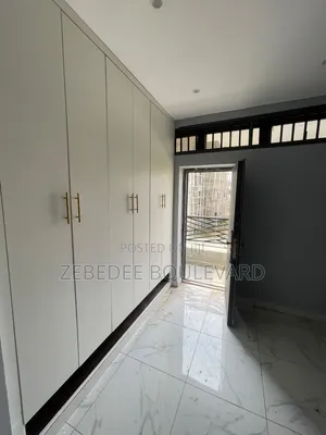4bdrm Townhouse / Terrace in Katampe (Main) for rent