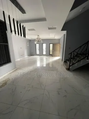 4bdrm Townhouse / Terrace in Katampe (Main) for rent