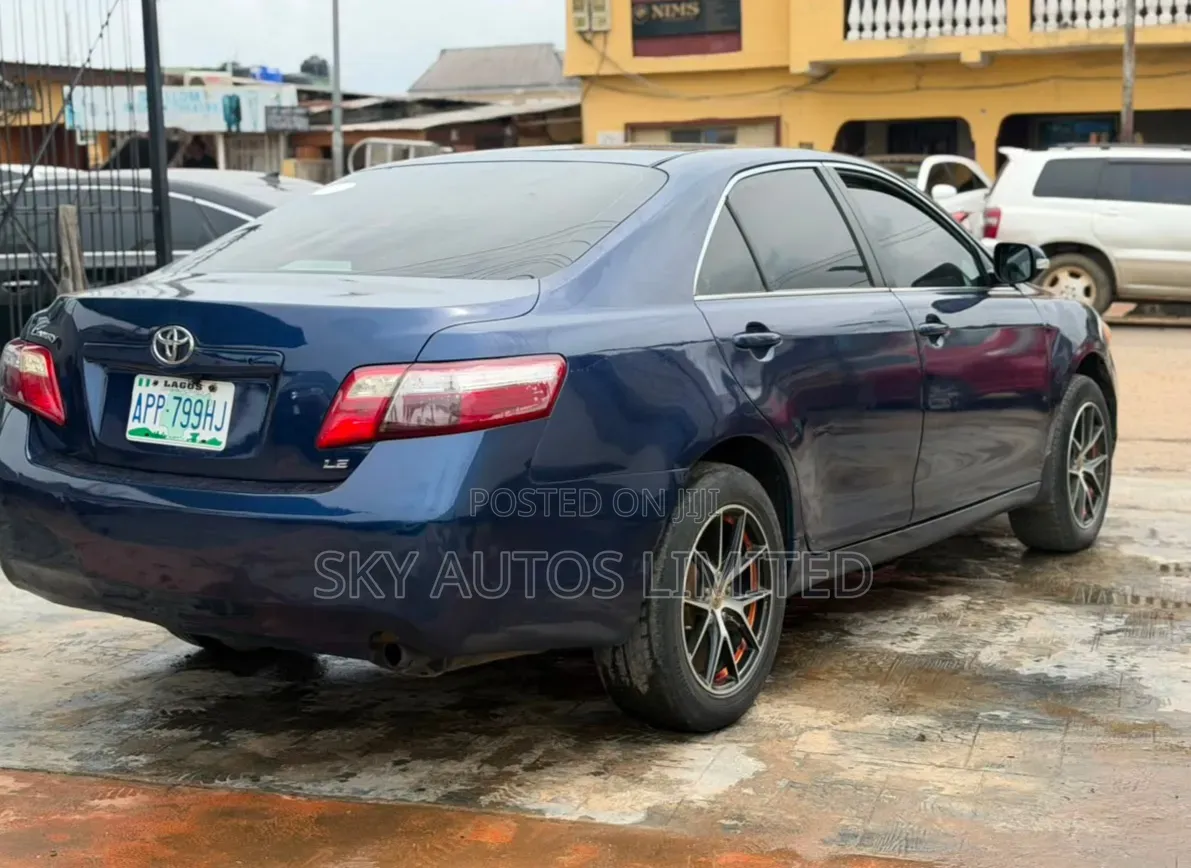 Toyota Camry 2008 Blue