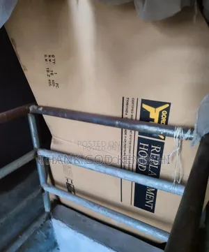 Made in Taiwan Bonnet Avalon 2008 Model
