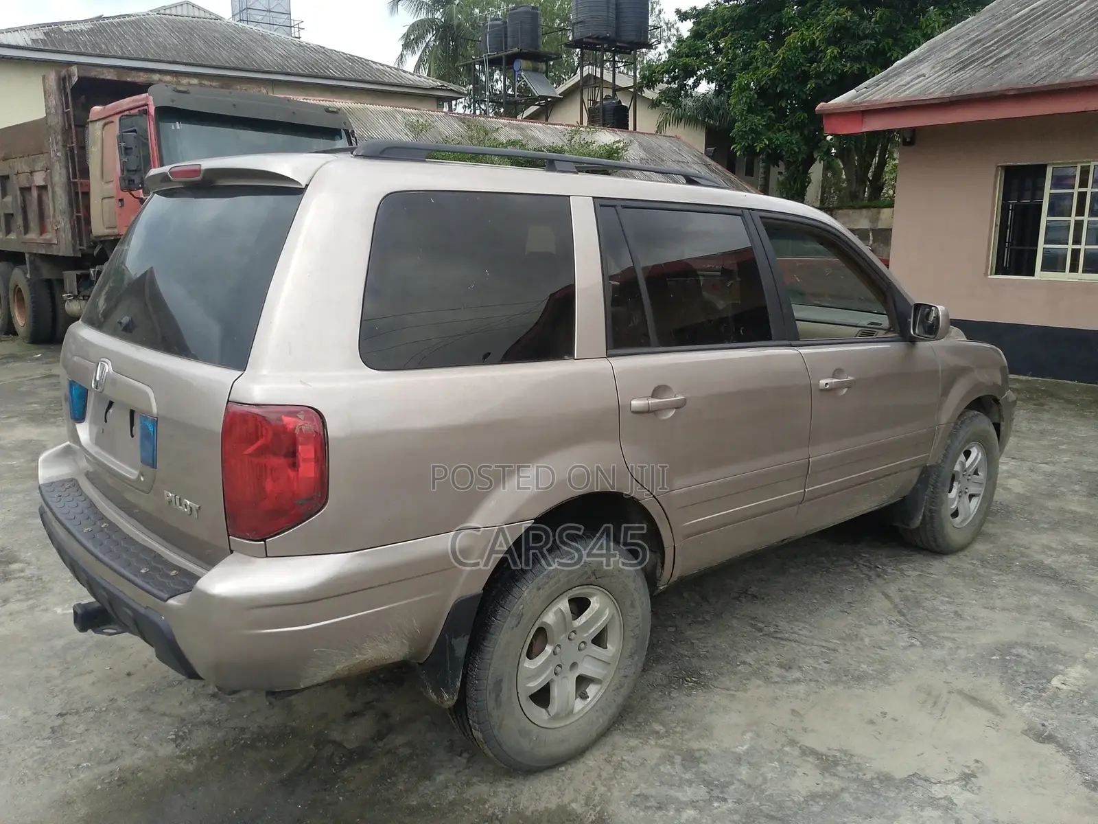 Honda Pilot 2004 Gray