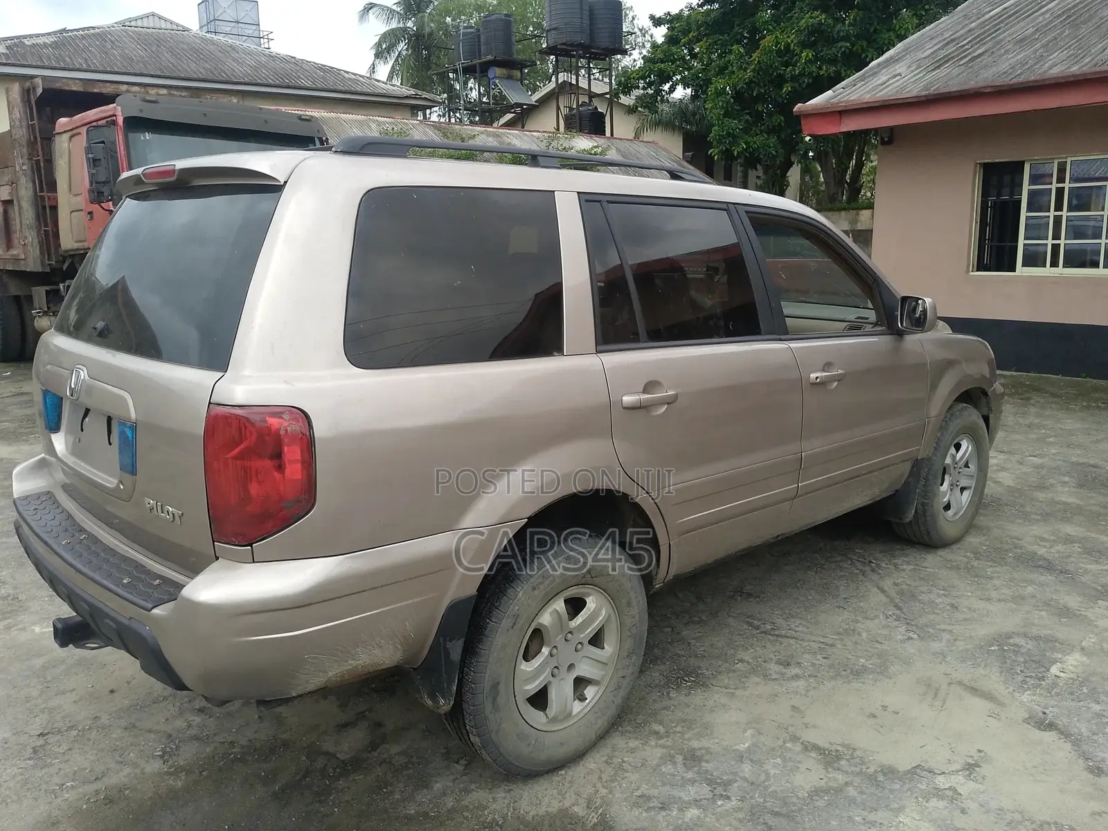 Honda Pilot 2004 Gray