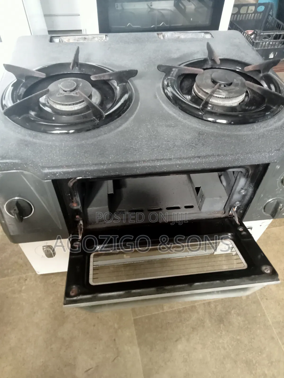 Two Burner Gas Cooker With Grill