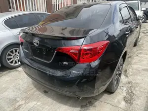Toyota Corolla 2017 Black